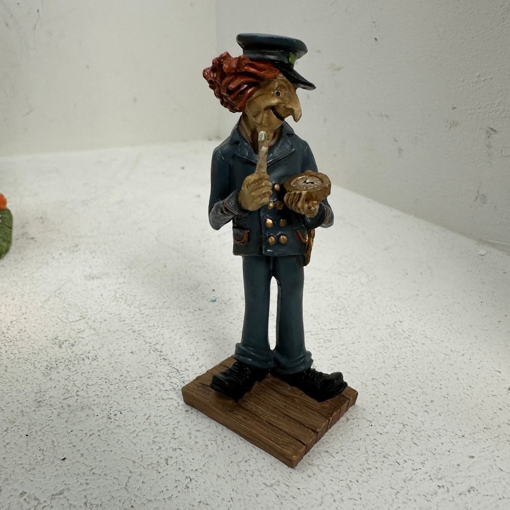 VTG Creepy Hollow Limited Ed Train Depot Halloween Village House & Figures WORKS - Picture 10 of 16
